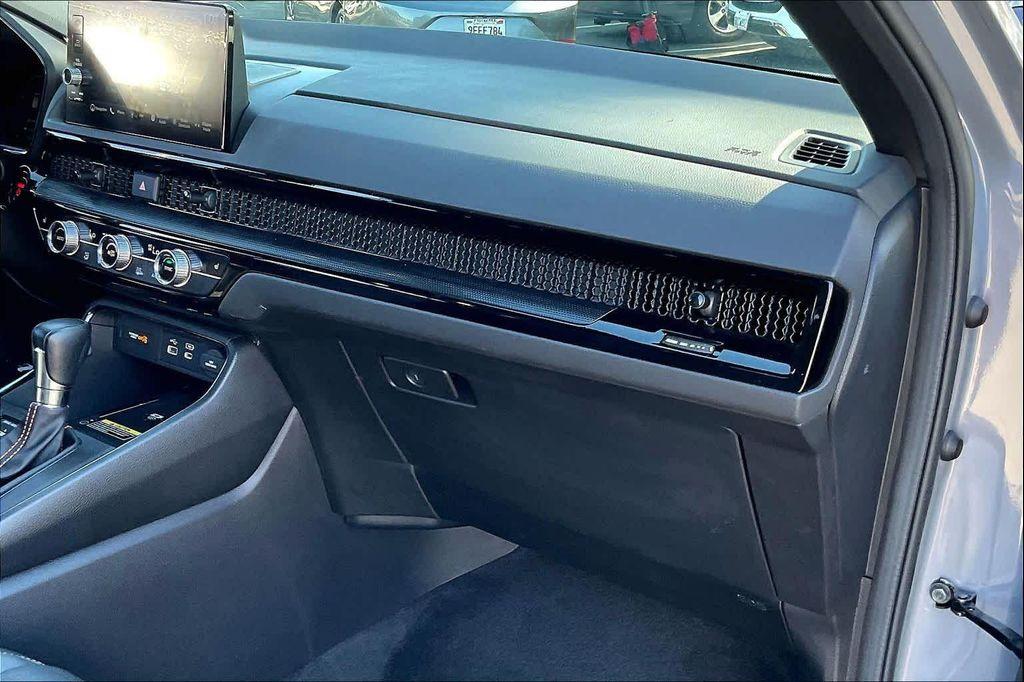 used 2023 Honda CR-V Hybrid car, priced at $33,900