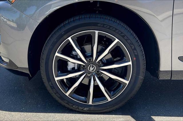 new 2025 Acura RDX car, priced at $56,400