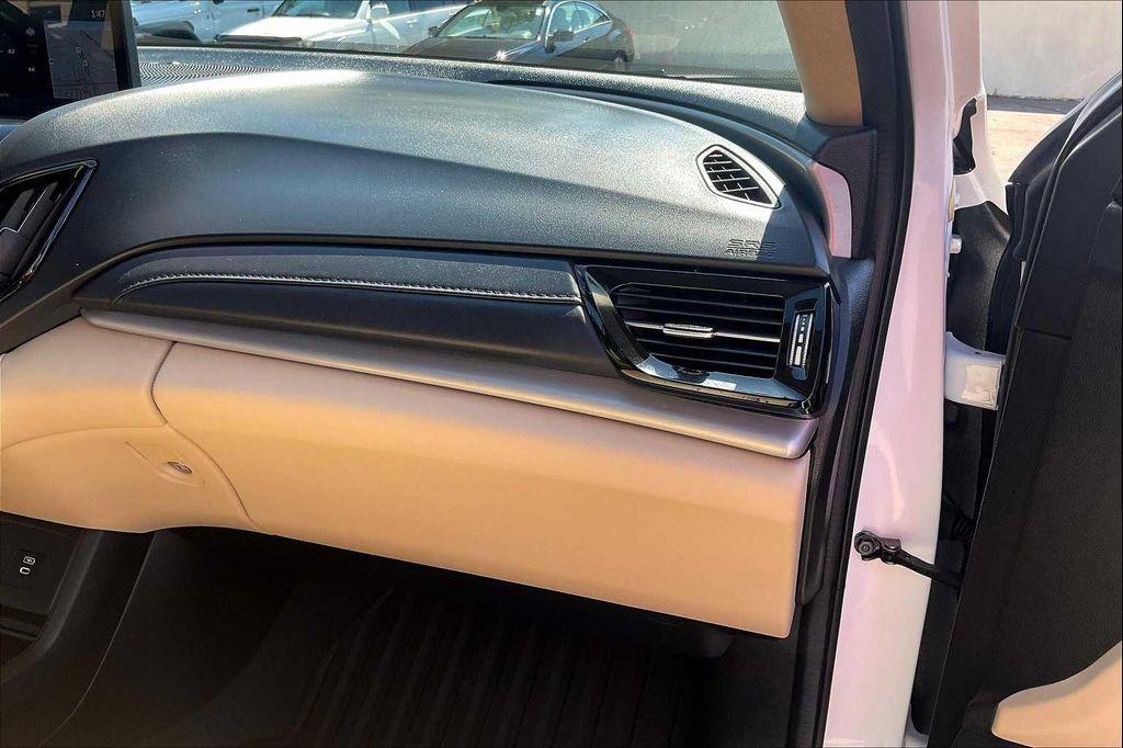 used 2024 Acura RDX car, priced at $42,998