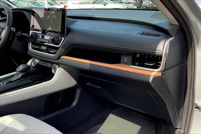 used 2024 Toyota Grand Highlander car, priced at $57,988