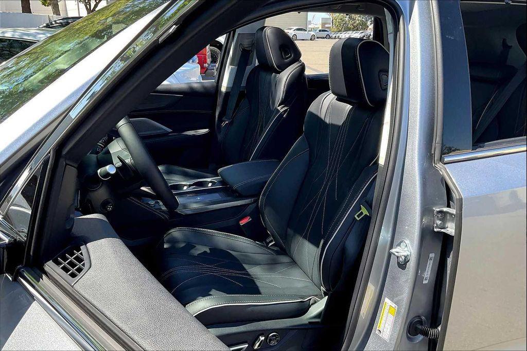 new 2026 Acura MDX car, priced at $68,250