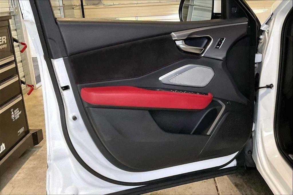 used 2022 Acura RDX car, priced at $33,997