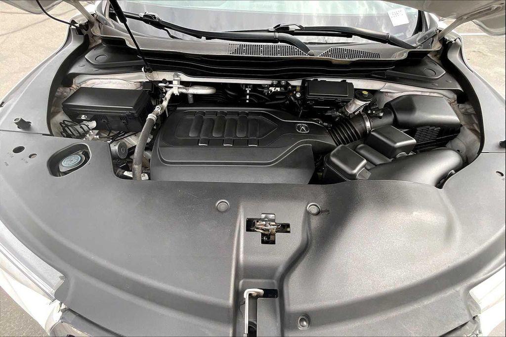 used 2020 Acura MDX car, priced at $33,900