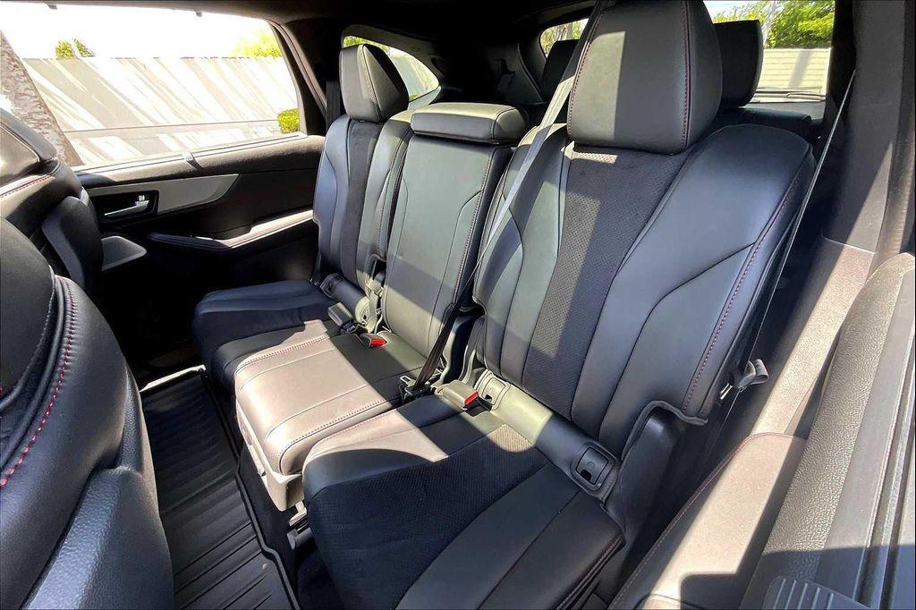 new 2025 Acura MDX car, priced at $61,750