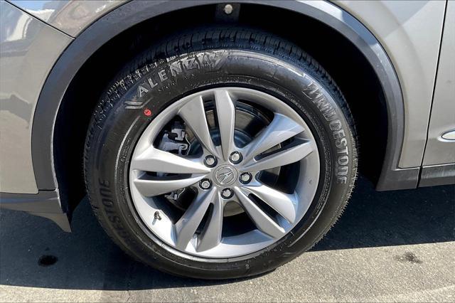new 2025 Acura MDX car, priced at $55,350