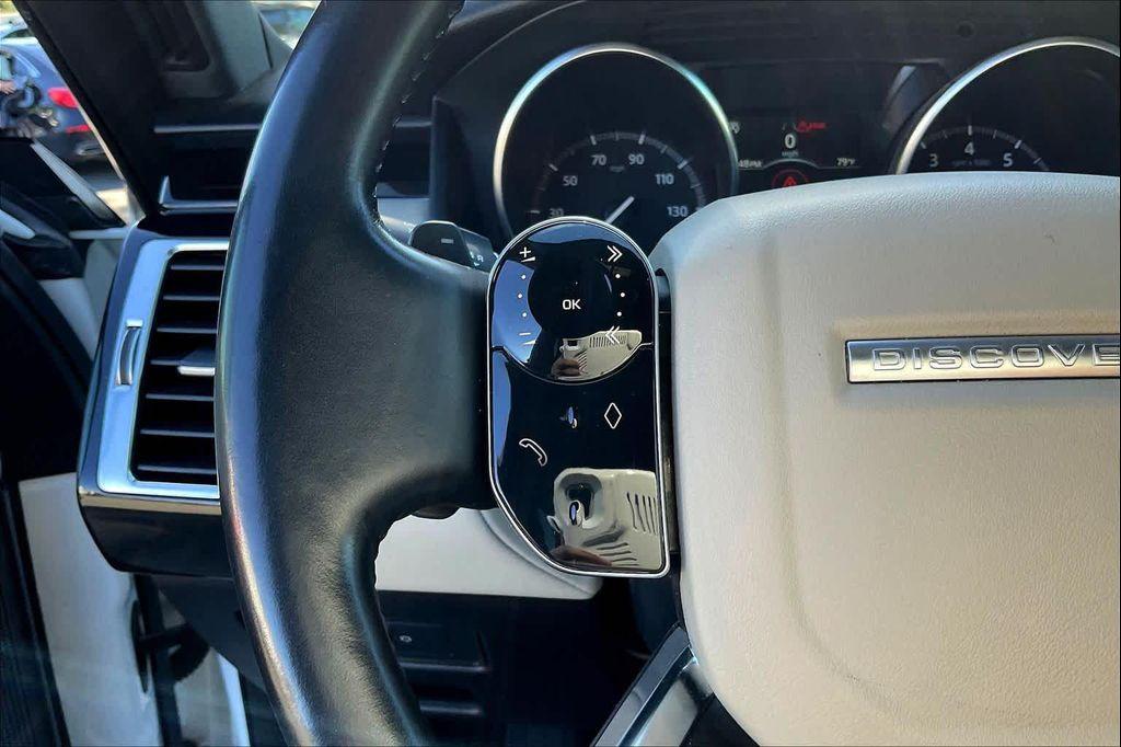 used 2020 Land Rover Discovery car, priced at $19,995