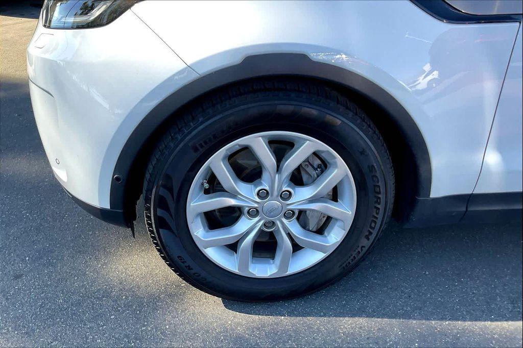 used 2020 Land Rover Discovery car, priced at $19,995