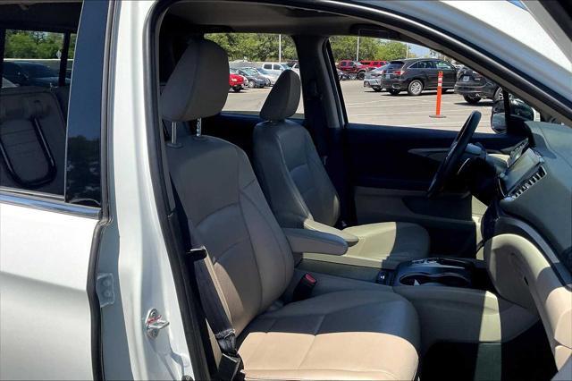 used 2022 Honda Ridgeline car, priced at $35,288