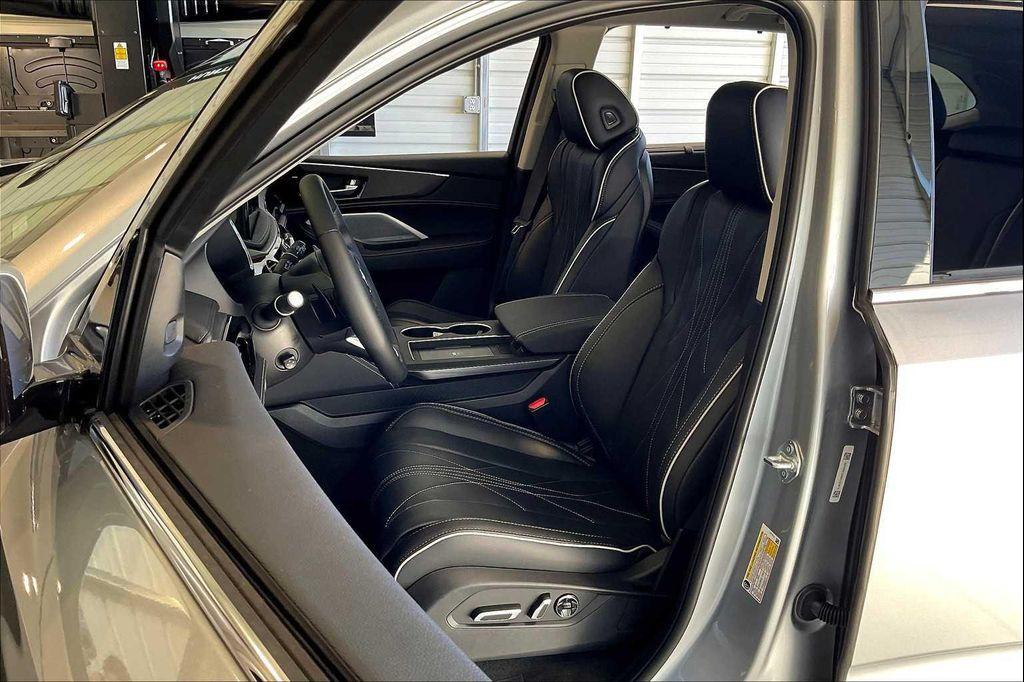 new 2026 Acura MDX car, priced at $68,250