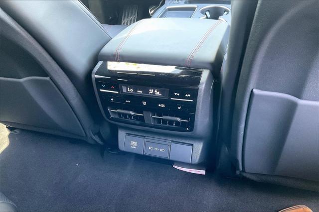 new 2025 Acura MDX car, priced at $70,250