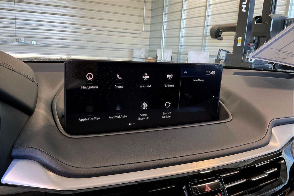 used 2023 Acura MDX car, priced at $45,552