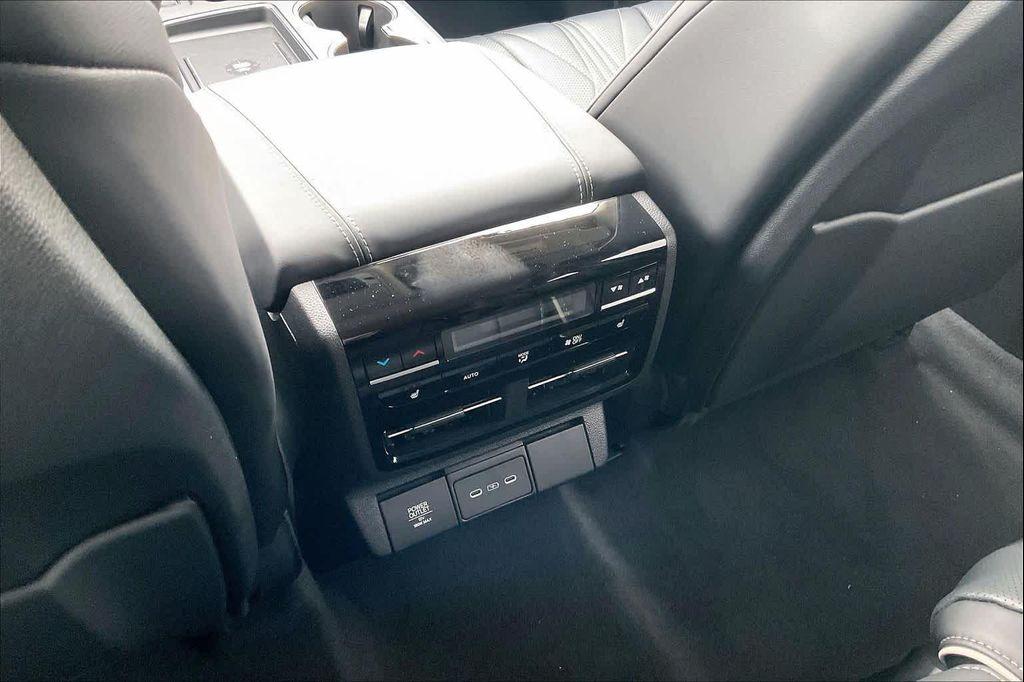 new 2026 Acura MDX car, priced at $68,850