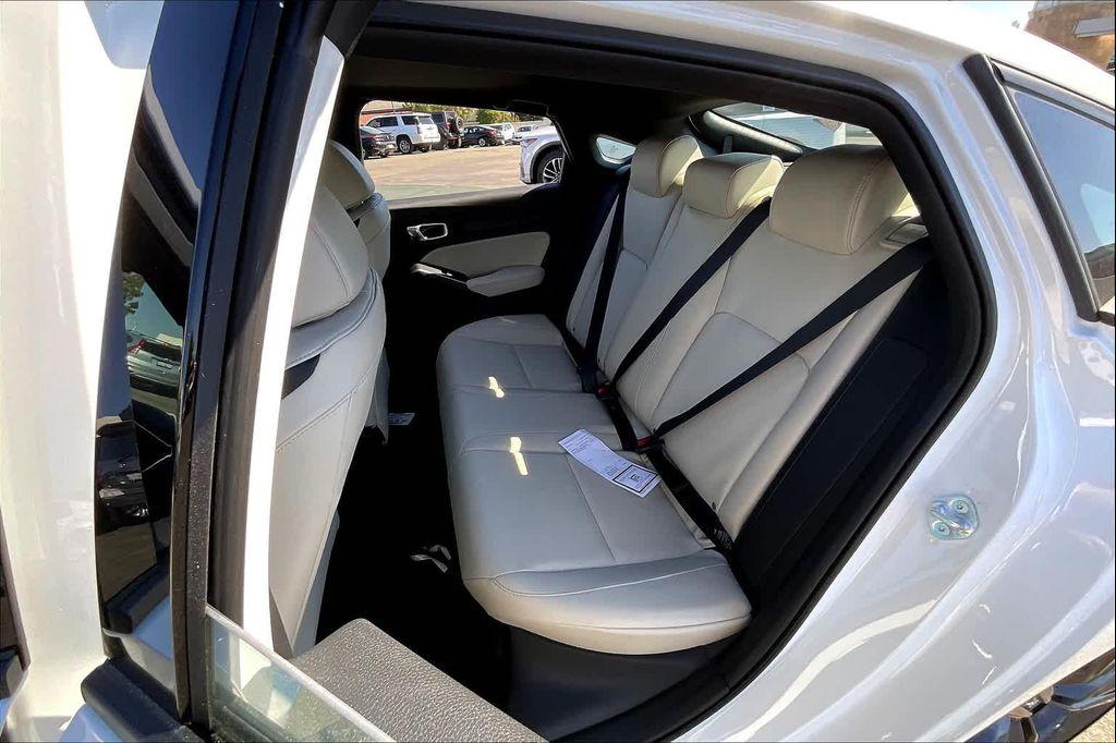 new 2025 Acura Integra car, priced at $35,295
