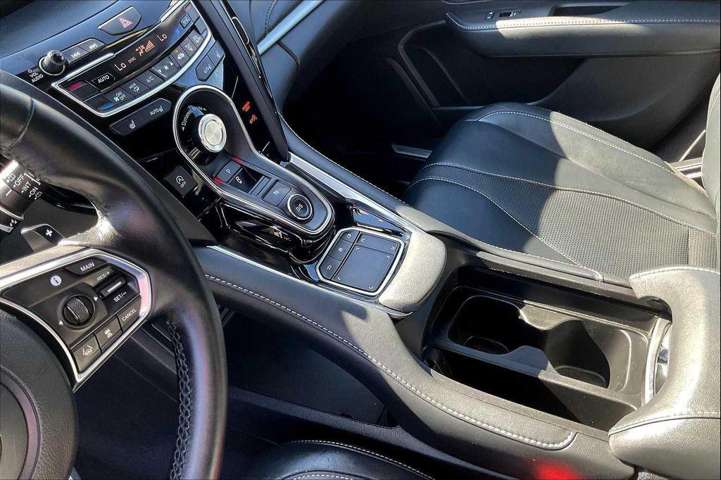 used 2021 Acura RDX car, priced at $28,900