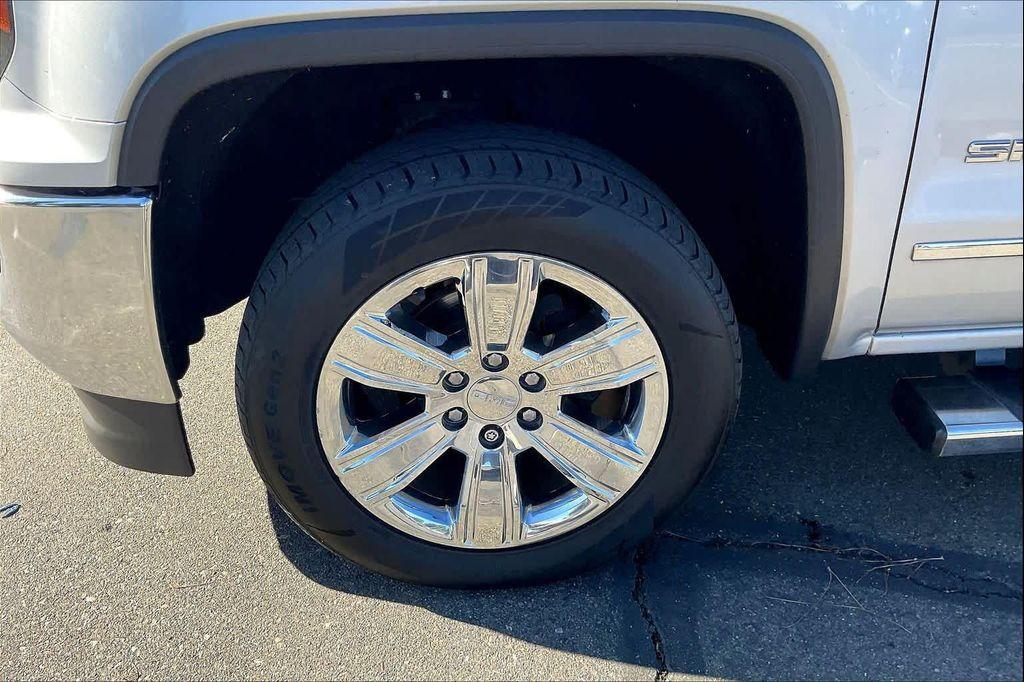 used 2017 GMC Sierra 1500 car, priced at $25,995