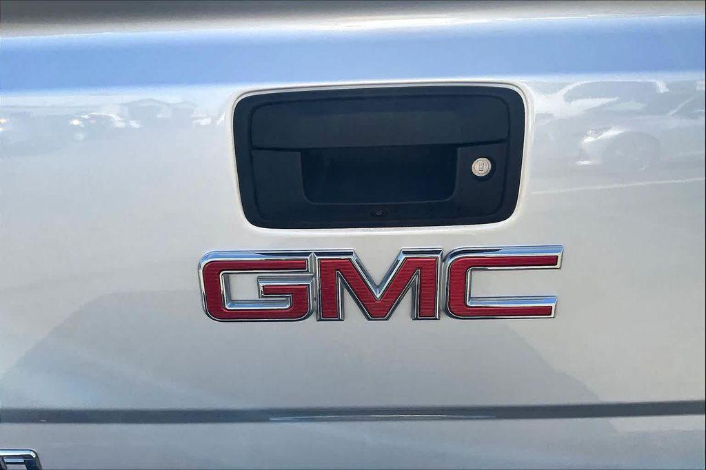 used 2017 GMC Sierra 1500 car, priced at $25,995