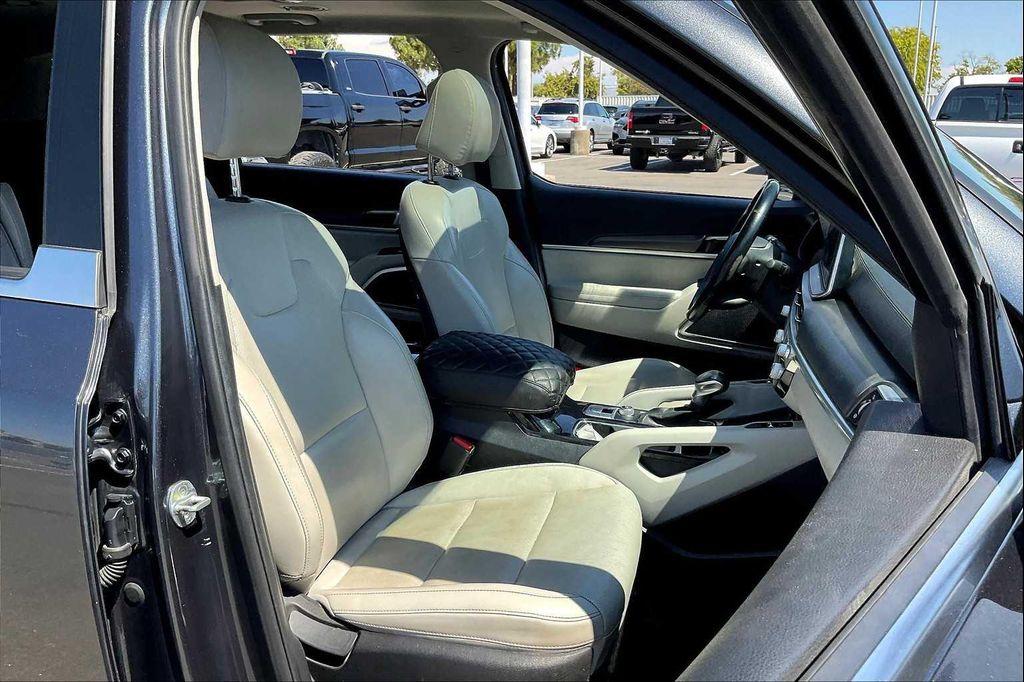 used 2022 Kia Telluride car, priced at $28,770