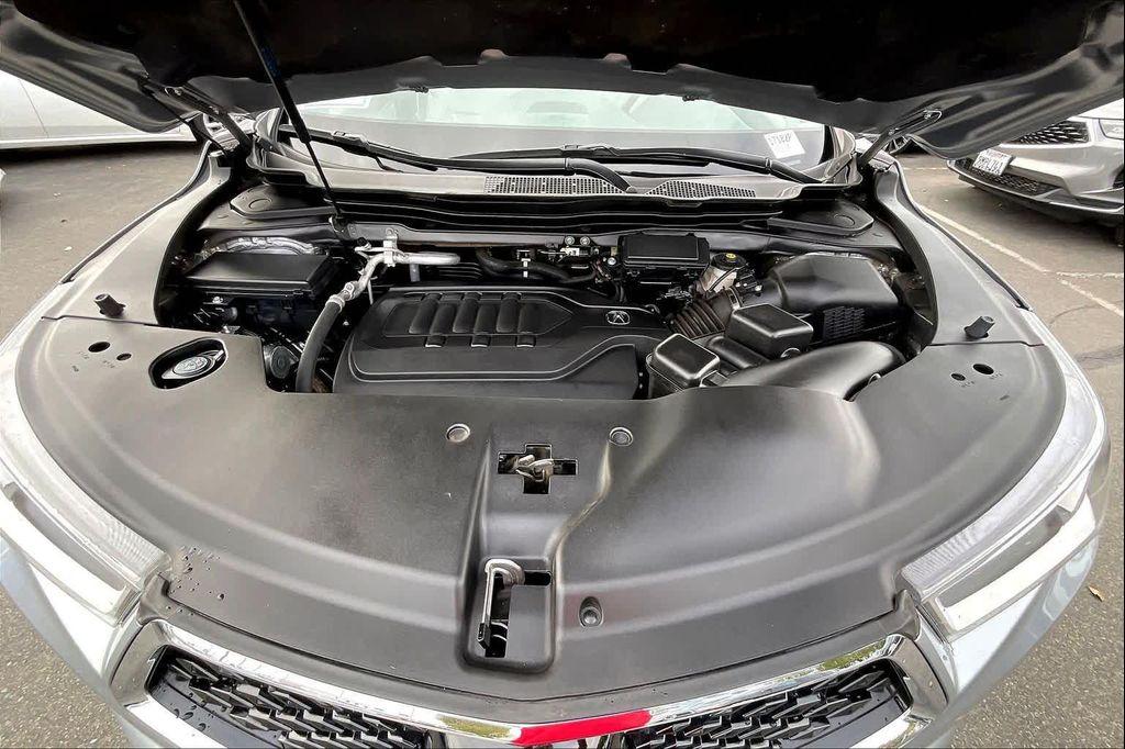 used 2020 Acura MDX car, priced at $26,900