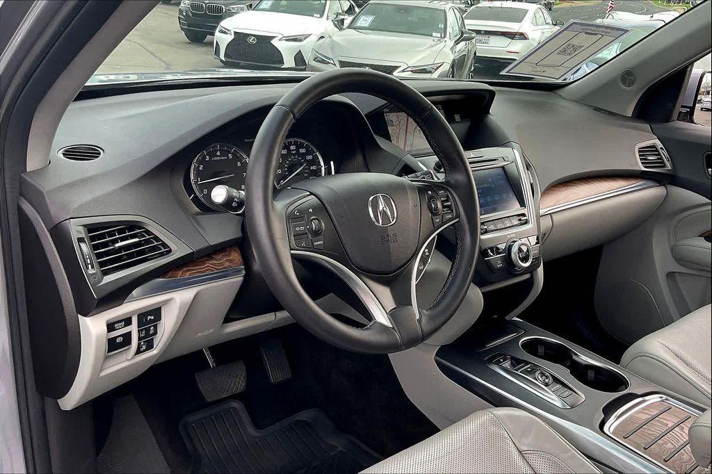 used 2020 Acura MDX car, priced at $26,900