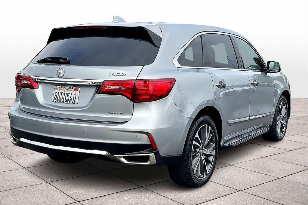 used 2020 Acura MDX car, priced at $26,900