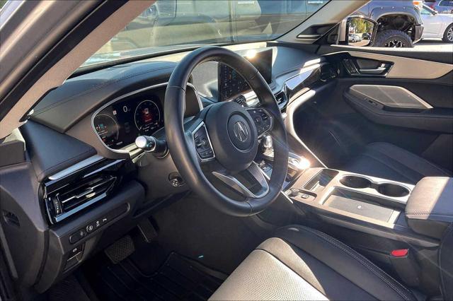 used 2025 Acura MDX car, priced at $53,900