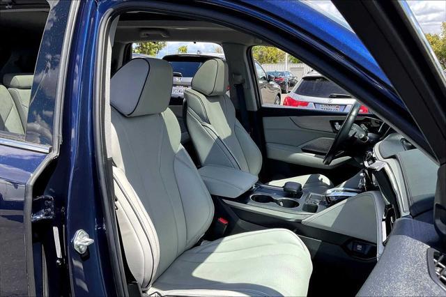 used 2022 Acura MDX car, priced at $42,888