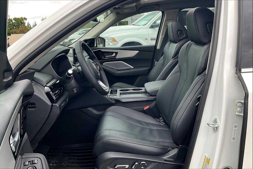 new 2025 Acura MDX car, priced at $58,550