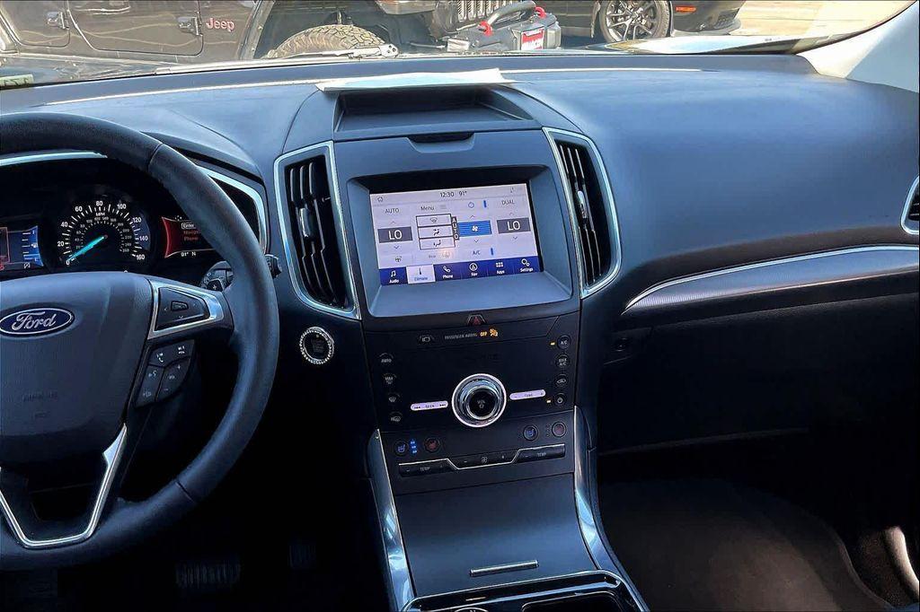 used 2020 Ford Edge car, priced at $20,900