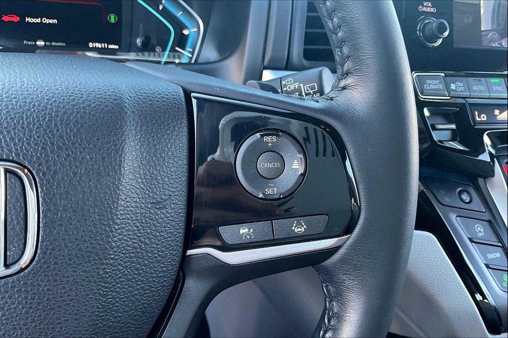 used 2024 Honda Odyssey car, priced at $41,987