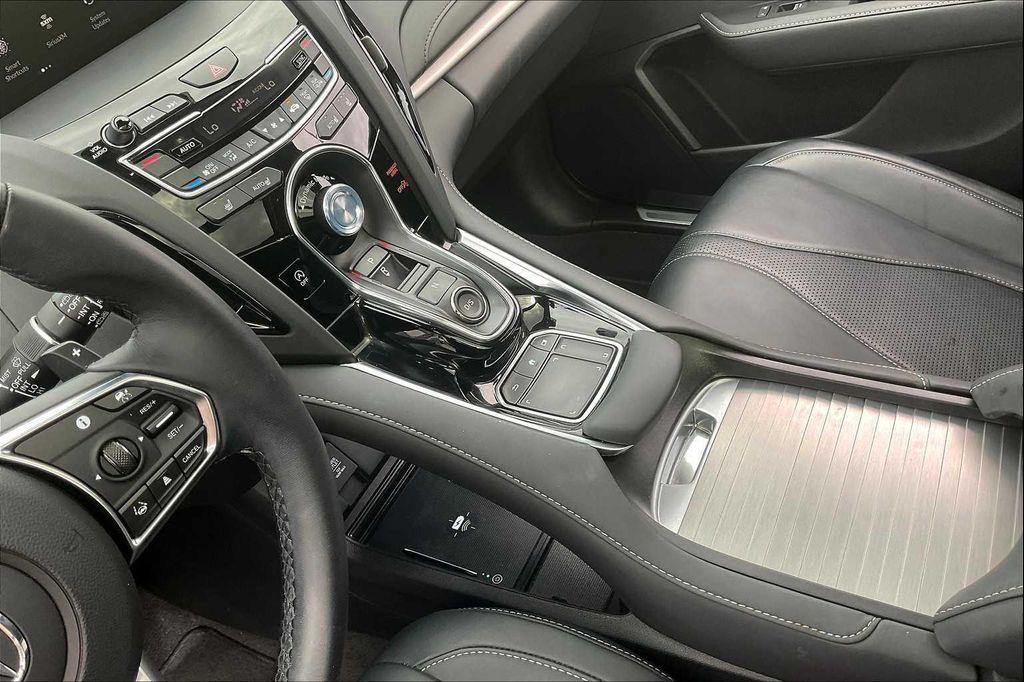 used 2024 Acura RDX car, priced at $39,569