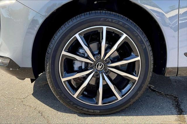 used 2025 Acura RDX car, priced at $50,900
