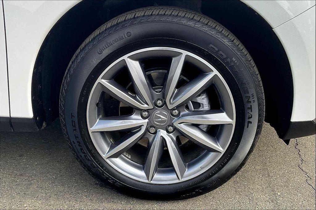 used 2024 Acura RDX car, priced at $42,900