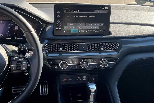 used 2025 Acura Integra car, priced at $35,900