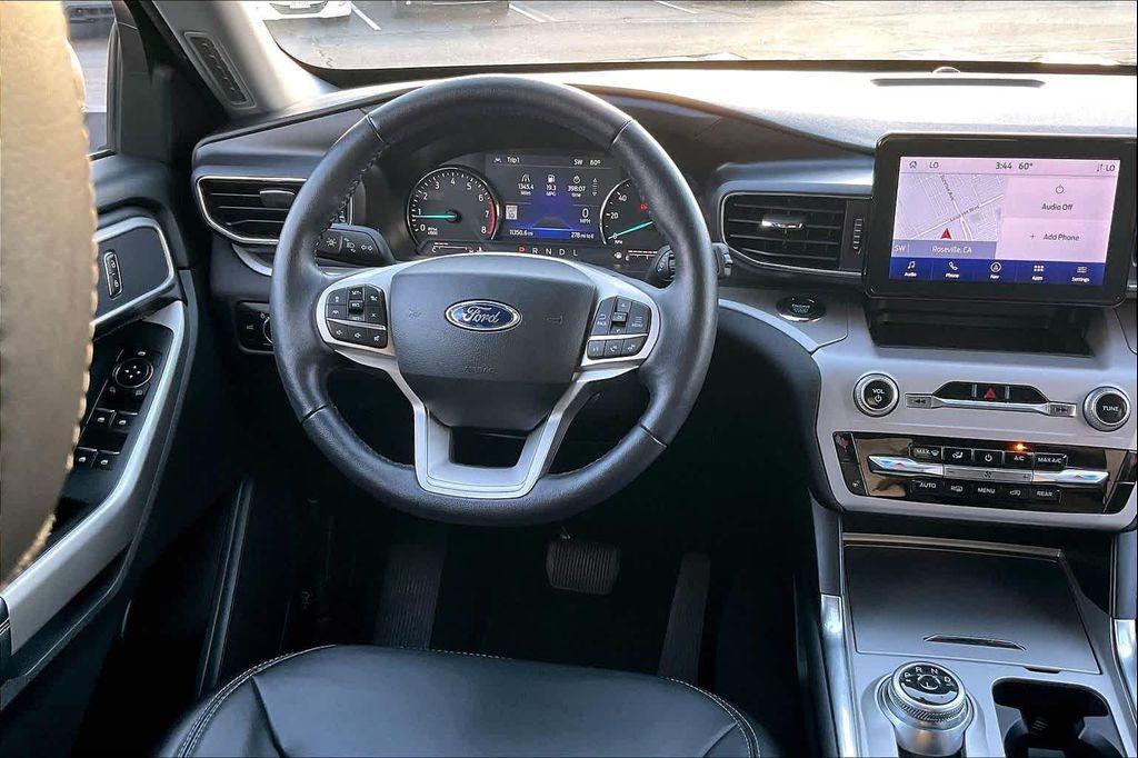 used 2023 Ford Explorer car, priced at $33,900