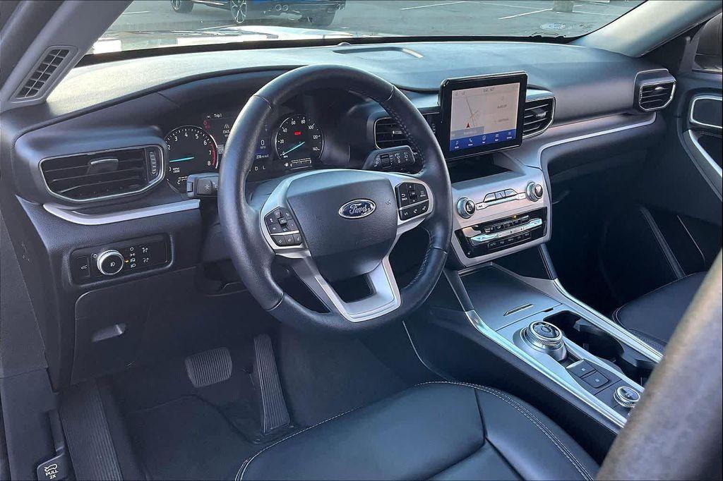 used 2023 Ford Explorer car, priced at $33,900