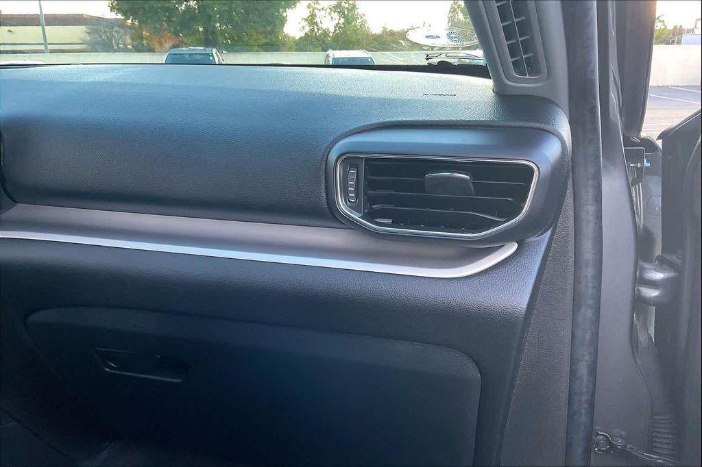 used 2023 Ford Explorer car, priced at $33,900