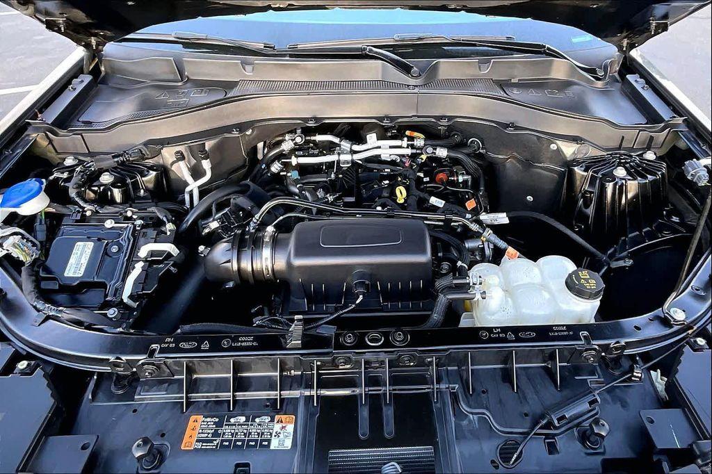 used 2023 Ford Explorer car, priced at $33,900