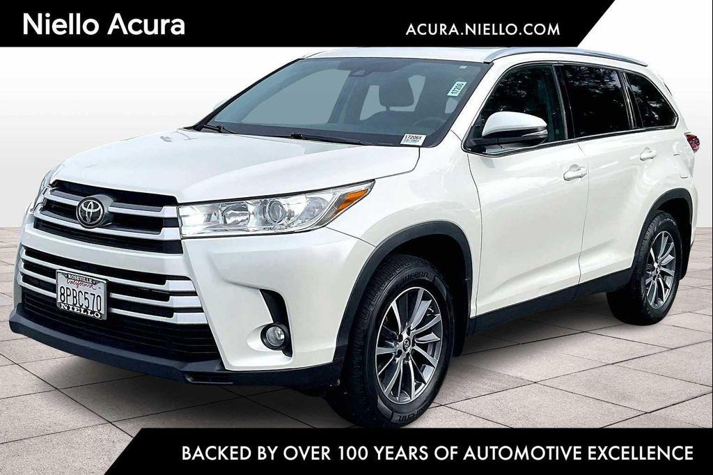 used 2019 Toyota Highlander car, priced at $23,779