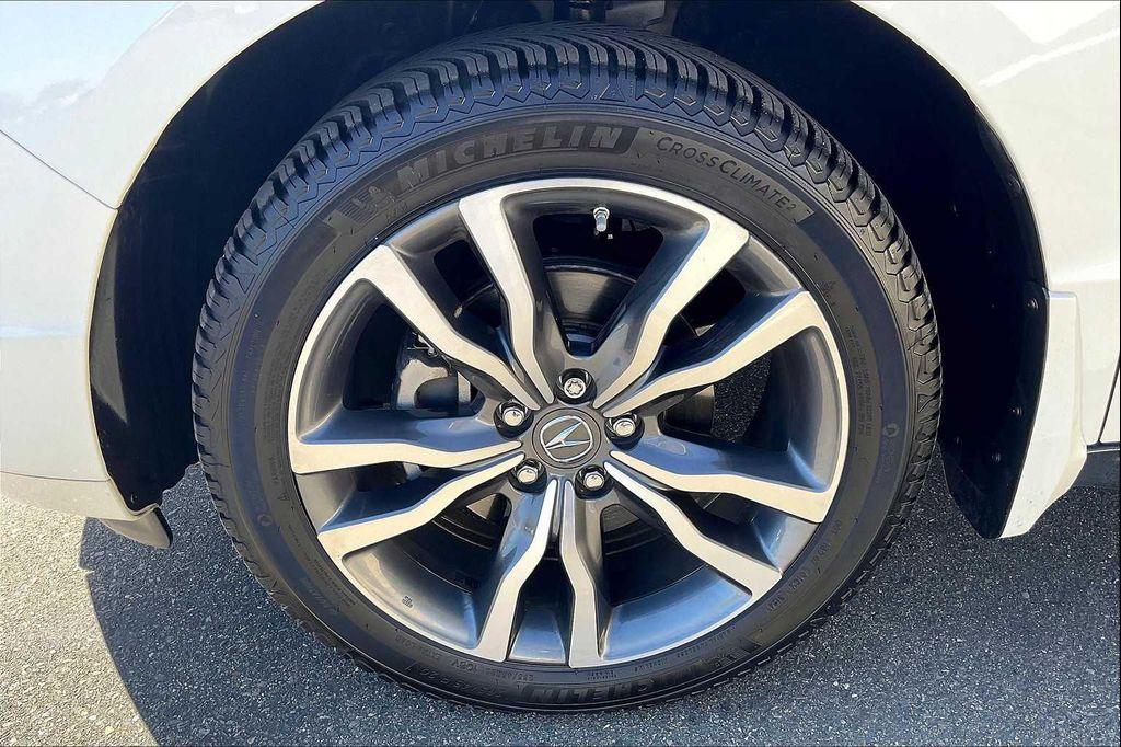used 2019 Acura MDX car, priced at $32,995