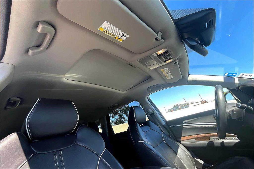 used 2019 Acura MDX car, priced at $32,995