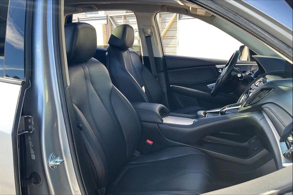 used 2024 Acura RDX car, priced at $34,992