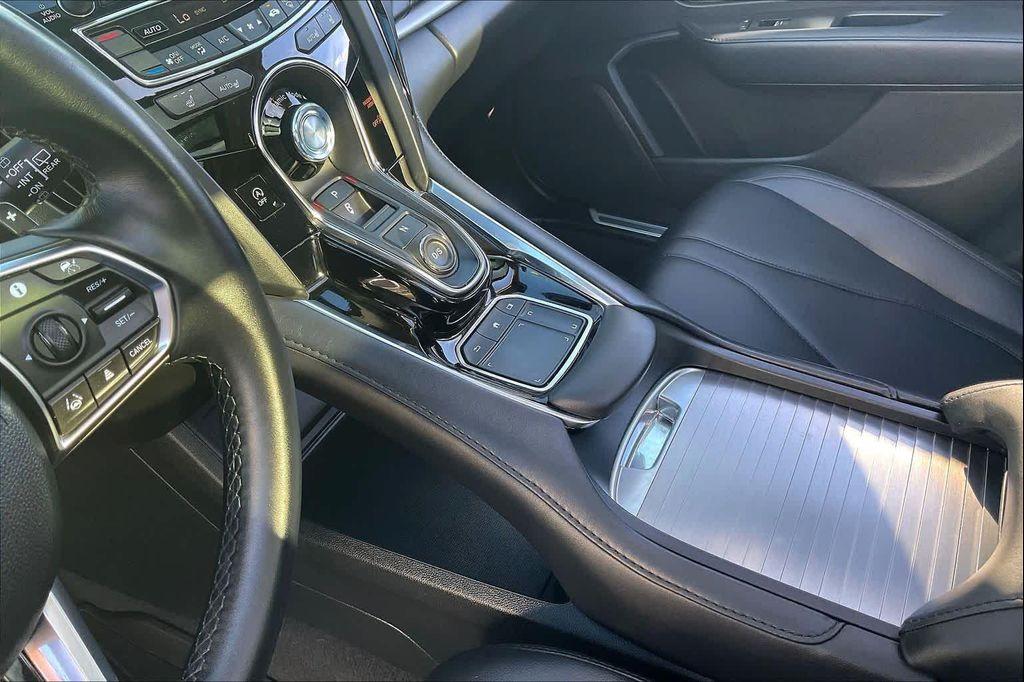 used 2024 Acura RDX car, priced at $34,992