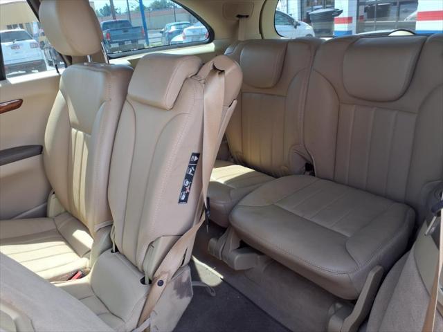 used 2008 Mercedes-Benz R-Class car, priced at $6,999
