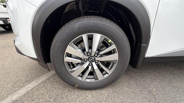 new 2025 Nissan Pathfinder car, priced at $42,875