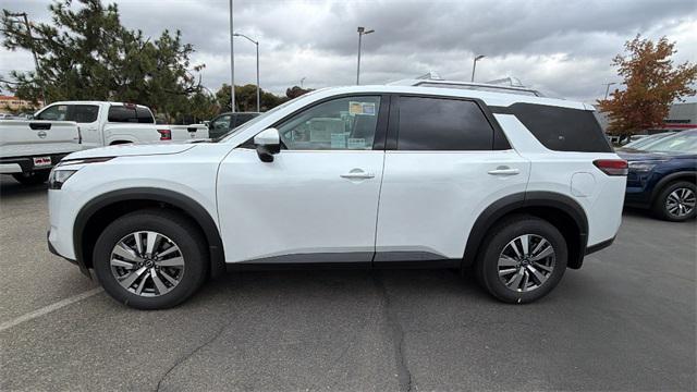 new 2025 Nissan Pathfinder car, priced at $42,875
