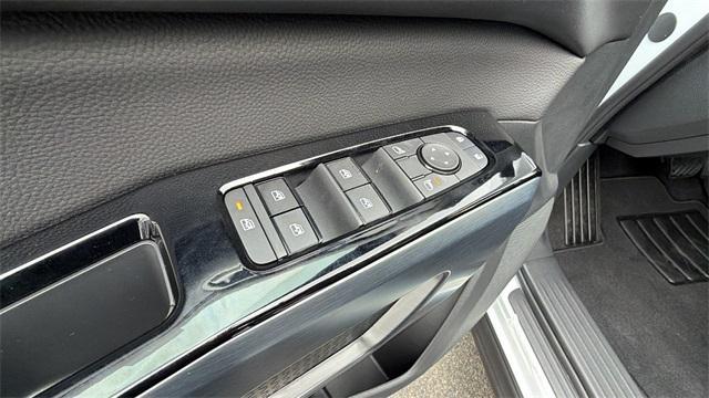 new 2025 Nissan Pathfinder car, priced at $42,875