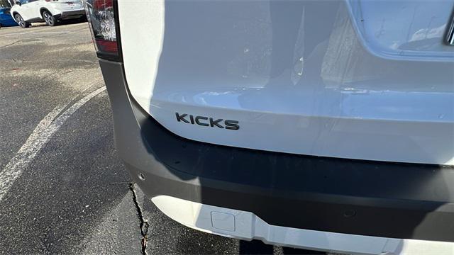 new 2025 Nissan Kicks car, priced at $28,030