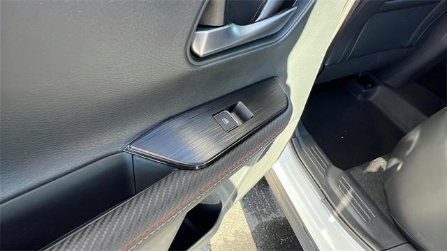 new 2025 Nissan Kicks car, priced at $28,030