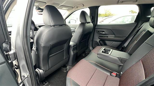 new 2025 Nissan Kicks car, priced at $28,440