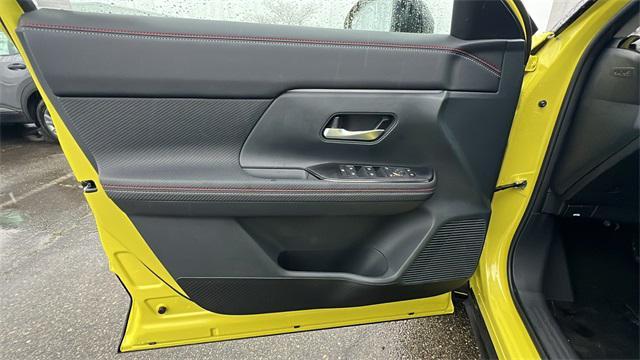 new 2025 Nissan Kicks car, priced at $28,370